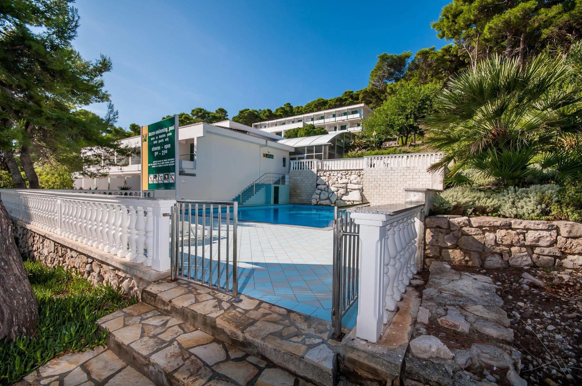 Hotel Lavanda Božava Εξωτερικό φωτογραφία